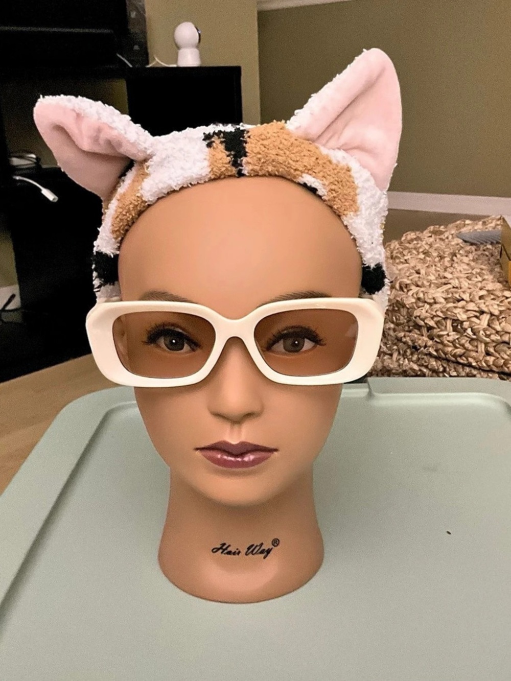 Cat Eye Glasses in Pink & White Like New
